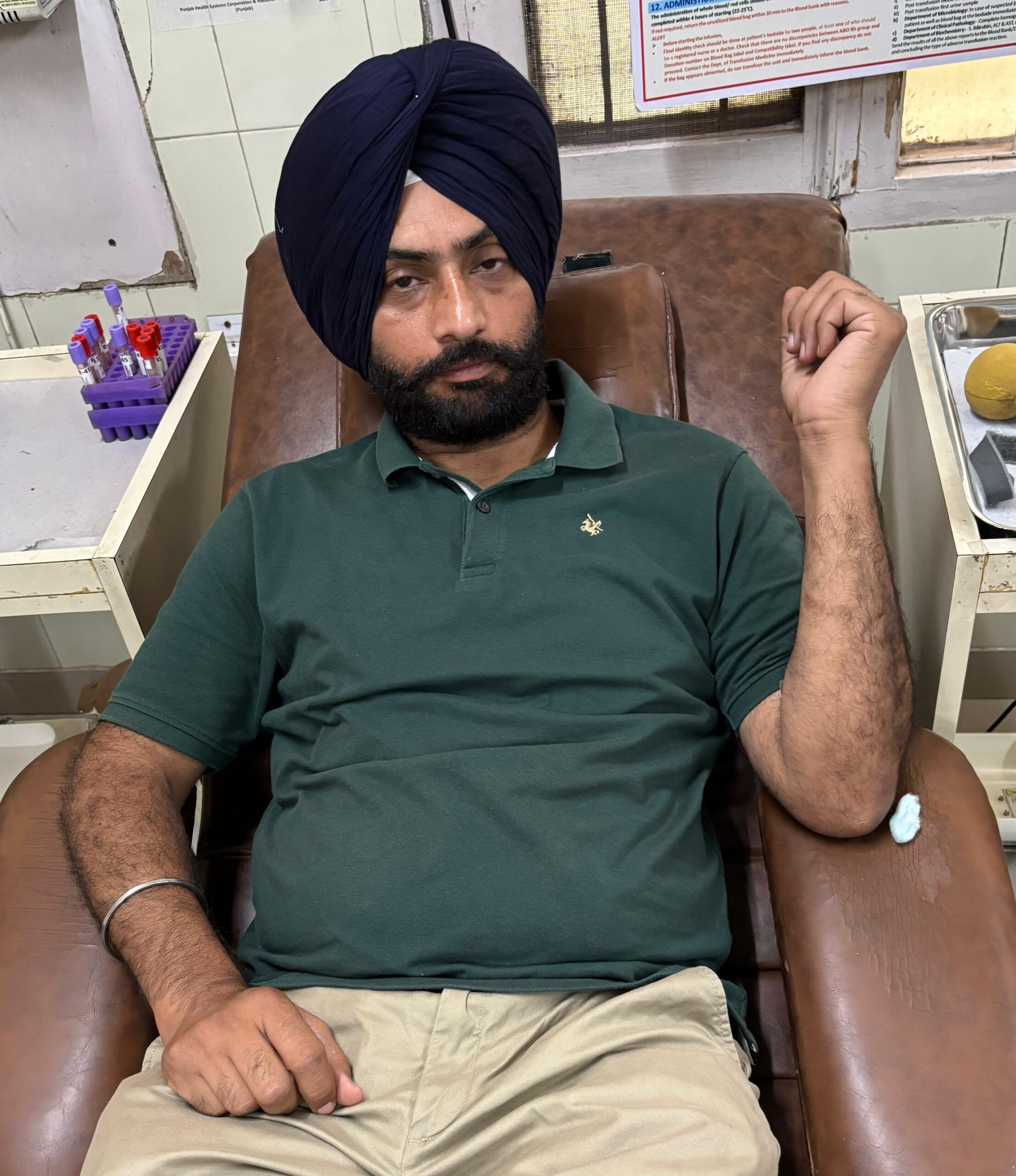 Blood Donation by Umang President Arvinder Singh to Mark the Upcoming 10th Anniversary of Umang Welfare Foundation